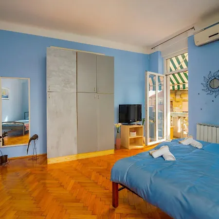 Grand In Strict Center Of Apartamento Rijeka